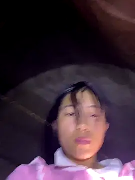 EmLy02 online show from 10-01-25, 03:56