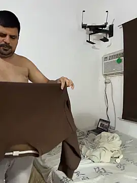 Diabloproducciones online show from 12-14-25, 02:06