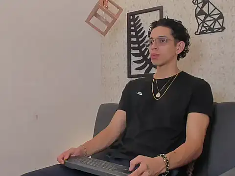 nicolai drake online show from 09-17-25, 03:30