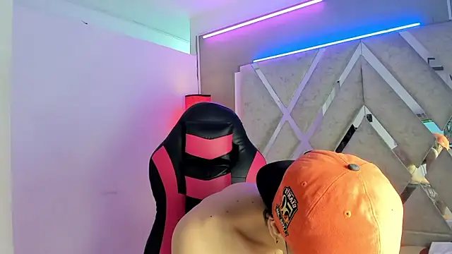 nicolai drake online show from 12-01-25, 03:33