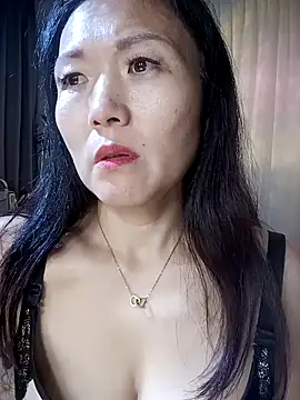 Snapshot of Joanna1122 chatting on 09-23-25, 05:16 Joanna1122 online show from 09-23-25, 05:16