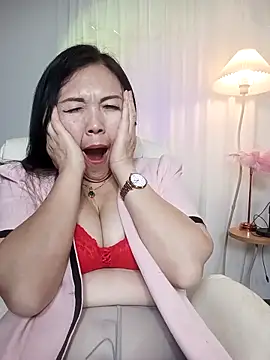 Snapshot of Joanna1122 chatting on 12-21-25, 04:58 Joanna1122 online show from 12-21-25, 04:58