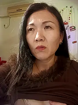 Snapshot of Joanna1122 chatting on 01-14-26, 04:34 Joanna1122 online show from 01-14-26, 04:34