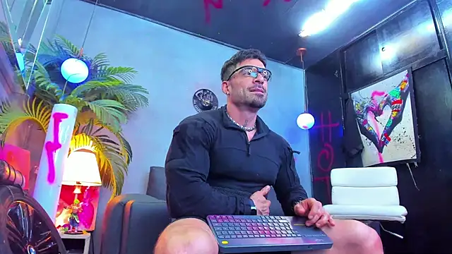 Snapshot of dennis_cox1 chatting on 09-09-25, 08:58 dennis cox1 online show from 09-09-25, 08:58