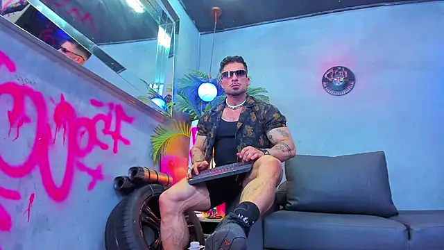 Snapshot of dennis_cox1 chatting on 09-09-25, 10:20 dennis cox1 online show from 09-09-25, 10:20