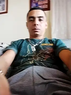 Snapshot of PasivoVergon20C chatting on 10-18-25, 05:35 PasivoVergon20C online show from 10-18-25, 05:35