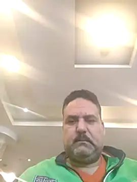 Snapshot of mM0140 chatting on 01-07-26, 12:29 mM0140 online show from 01-07-26, 12:29