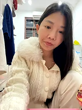 Miumieu online show from 11-19-25, 10:26