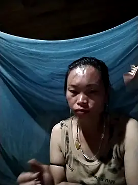   Ngoc20   online show from 10-21-25, 05:19