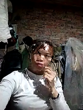 Snapshot of __Ngoc20__ chatting on 02-12-26, 12:44 Ngoc20 online show from 02-12-26, 12:44