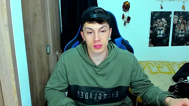 Snapshot of javiersexymann chatting on 01-13-25, 10:56 javiersexymann online show from 01-13-25, 10:56