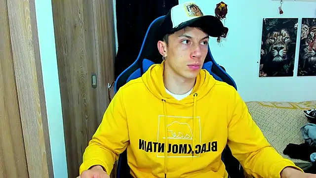 Snapshot of javiersexymann chatting on 01-14-25, 09:51 javiersexymann online show from 01-14-25, 09:51