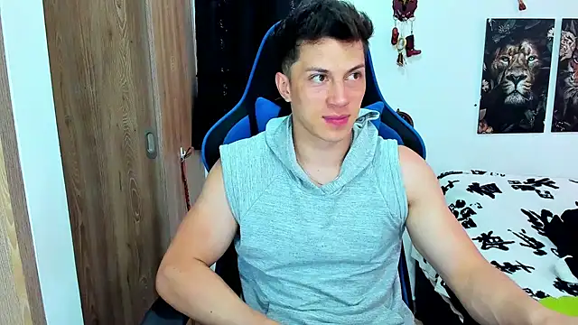 Snapshot of javiersexymann chatting on 02-10-25, 05:30 javiersexymann online show from 02-10-25, 05:30