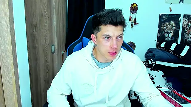 Snapshot of javiersexymann chatting on 02-13-25, 05:26 javiersexymann online show from 02-13-25, 05:26