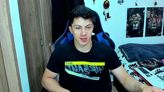 Snapshot of javiersexymann chatting on 02-19-25, 09:14 javiersexymann online show from 02-19-25, 09:14