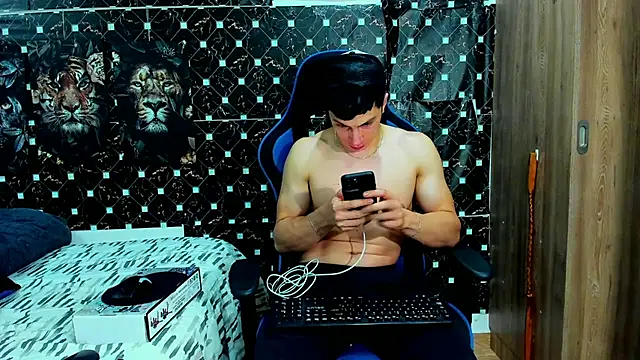 javiersexymann online show from 05-17-26, 01:14