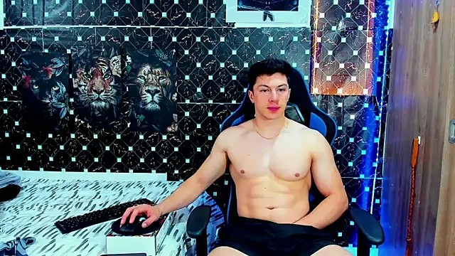 javiersexymann online show from 05-20-26, 04:46