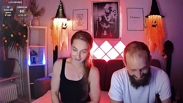 XBellaXundXUweX online show from 10-07-25, 06:49