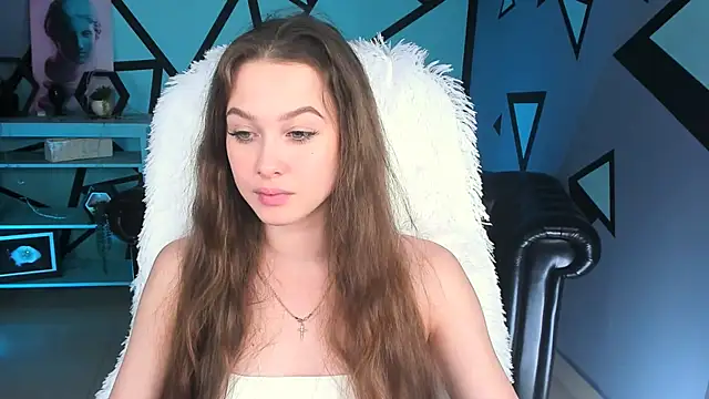 ArielSykes online show from 10-13-25, 06:19