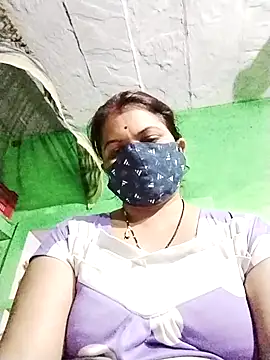 Rajnee33A online show from 10-31-25, 07:59