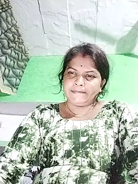 Rajnee33A online show from 11-05-25, 10:54