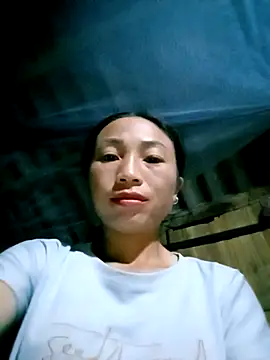 Snapshot of lucybaby00 chatting on 09-09-25, 09:47 lucybaby00 online show from 09-09-25, 09:47