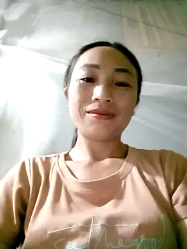 Snapshot of lucybaby00 chatting on 09-23-25, 08:12 lucybaby00 online show from 09-23-25, 08:12