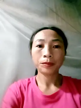 Snapshot of lucybaby00 chatting on 09-30-25, 10:59 lucybaby00 online show from 09-30-25, 10:59