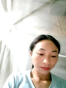 Snapshot of lucybaby00 chatting on 10-06-25, 09:12 lucybaby00 online show from 10-06-25, 09:12