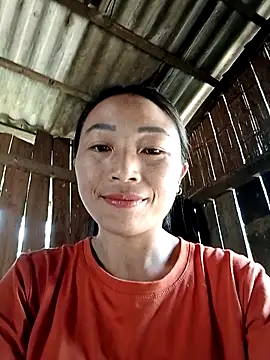 lucybaby00 online show from 04-13-26, 05:35