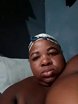 BustyImmi online show from 02-28-26, 11:00