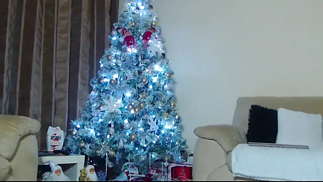 AnneSins online show from 01-11-26, 05:18