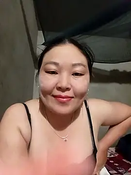 Snapshot of phunphun chatting on 10-17-25, 02:30 phunphun online show from 10-17-25, 02:30