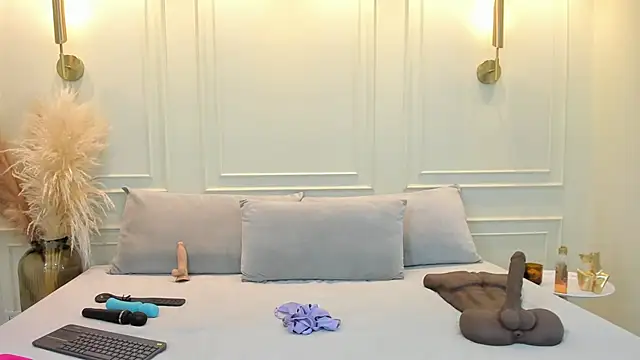 gabysanta  online show from 05-26-26, 02:24