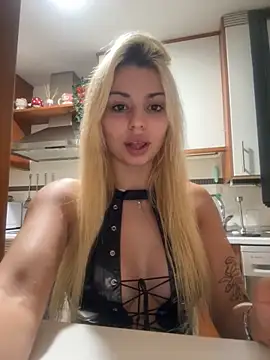 NoeliaGarcia17 online show from 10-07-25, 08:06