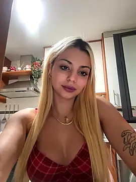 NoeliaGarcia17 online show from 10-08-25, 07:44