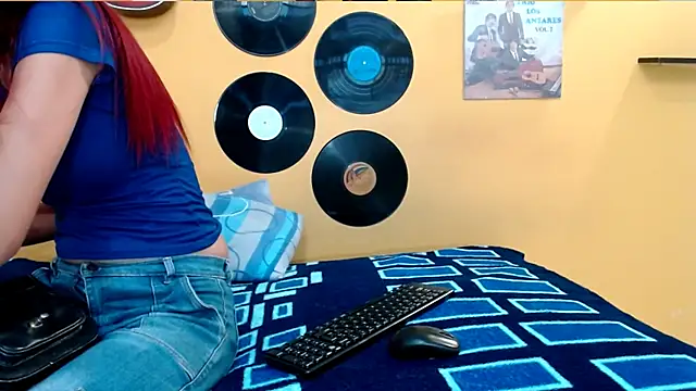 skinnyverus18 online show from 04-30-26, 07:09