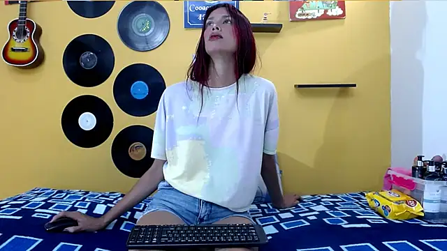 skinnyverus18 online show from 05-02-26, 07:19