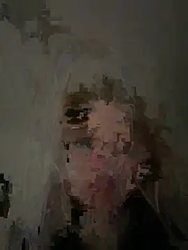 Snapshot of DaryaDoll chatting on 01-11-26, 07:35 DaryaDoll online show from 01-11-26, 07:35