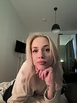 Snapshot of DaryaDoll chatting on 01-12-26, 10:31 DaryaDoll online show from 01-12-26, 10:31