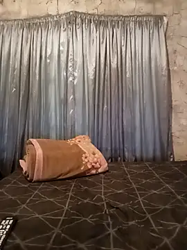 Snapshot of small_D94 chatting on 02-18-26, 06:59 small D94 online show from 02-18-26, 06:59