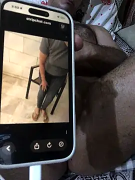 Snapshot of HaltBrand chatting on 11-04-25, 12:54 HaltBrand online show from 11-04-25, 12:54