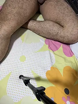 Snapshot of HaltBrand chatting on 12-16-25, 12:15 HaltBrand online show from 12-16-25, 12:15