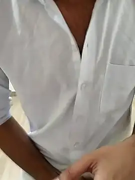 Snapshot of RavenBlack21 chatting on 09-11-25, 01:55 RavenBlack21 online show from 09-11-25, 01:55