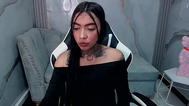 Snapshot of Ashley_Blum_v chatting on 09-12-25, 07:58 Ashley Blum v online show from 09-12-25, 07:58