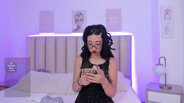 Miacorner  online show from 02-21-26, 05:41