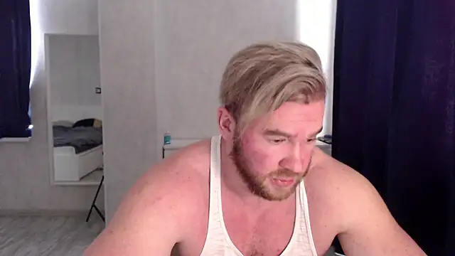 Snapshot of ThorHemsworthRU chatting on 03-02-25, 10:45 ThorHemsworthRU online show from 03-02-25, 10:45