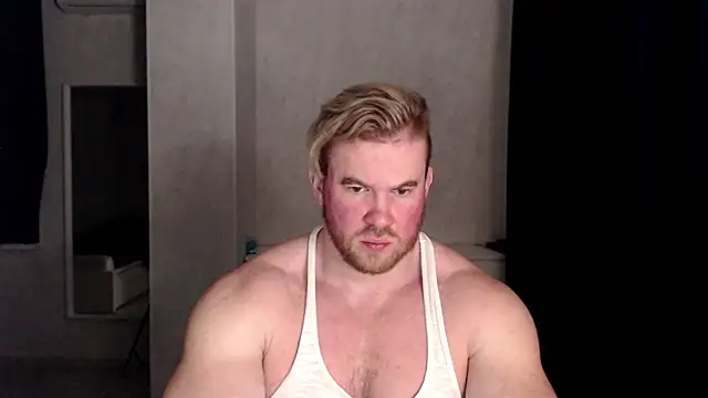 Snapshot of ThorHemsworthRU chatting on 03-05-25, 06:56 ThorHemsworthRU online show from 03-05-25, 06:56