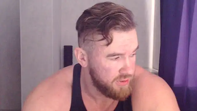 Snapshot of ThorHemsworthRU chatting on 11-14-25, 05:39 ThorHemsworthRU online show from 11-14-25, 05:39