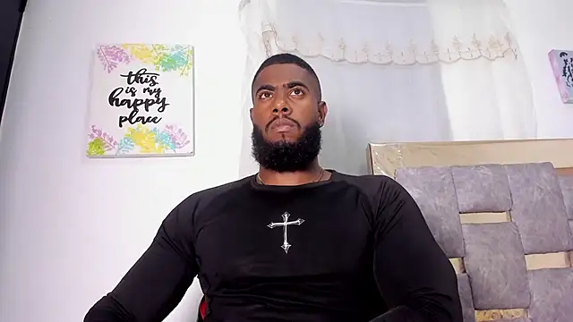 Snapshot of lebron_million chatting on 06-04-26, 01:33 lebron million online show from 06-04-26, 01:33